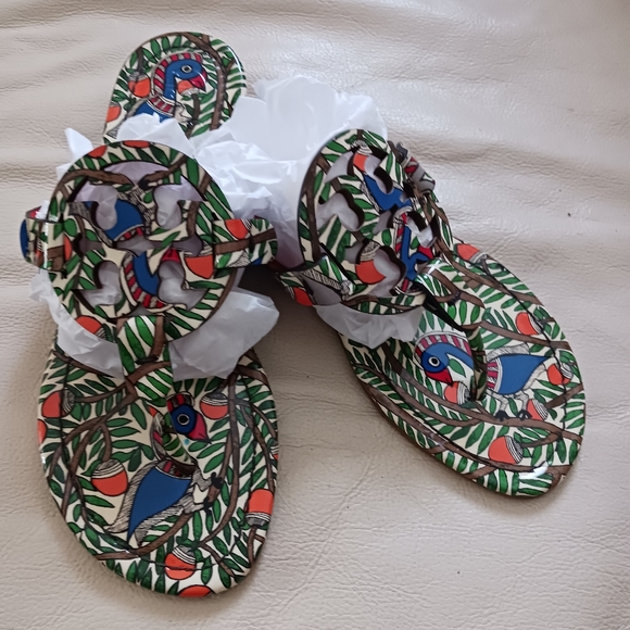 Tory Burch flip flops - Picture 2 of 7
